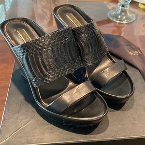 Rachel Zoe River polished leather and snake wedges size 9-9.5